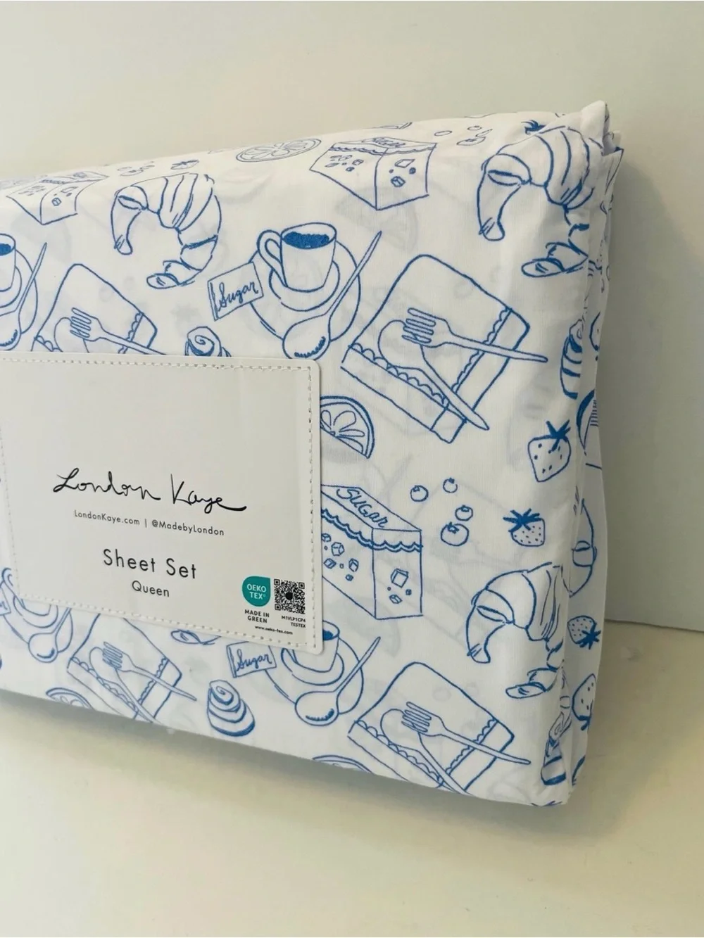 London Kaye Parisian Pastry Queen Size Sheet Set White Blue Coffee Croissant